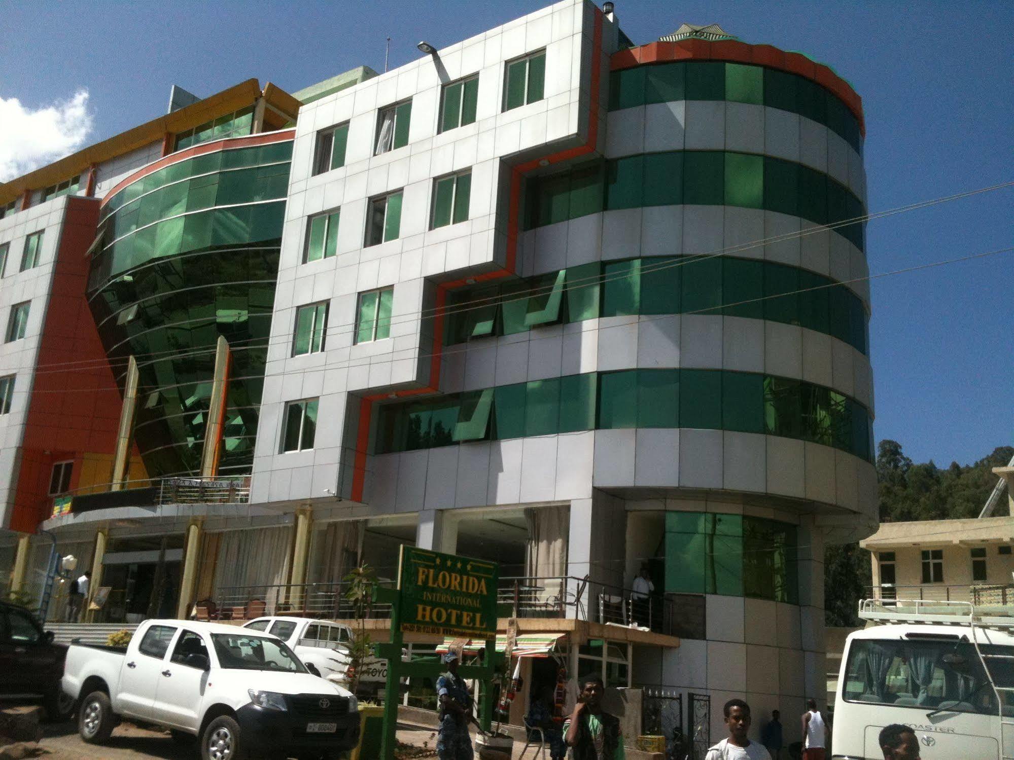 Florida International Hotel Гондер Екстериор снимка